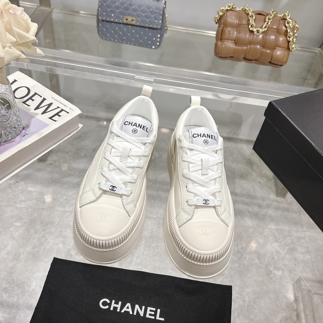 Women's high heels